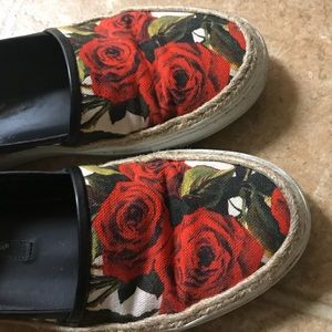 Dolce & Gabbana women slip on size 37